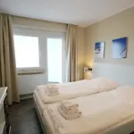 Apartment Seeluft By Rujana Sellin (Rugen)