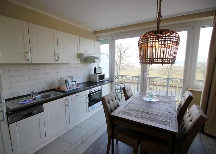 Seeluft By Rujana Daire Sellin (Rugen)